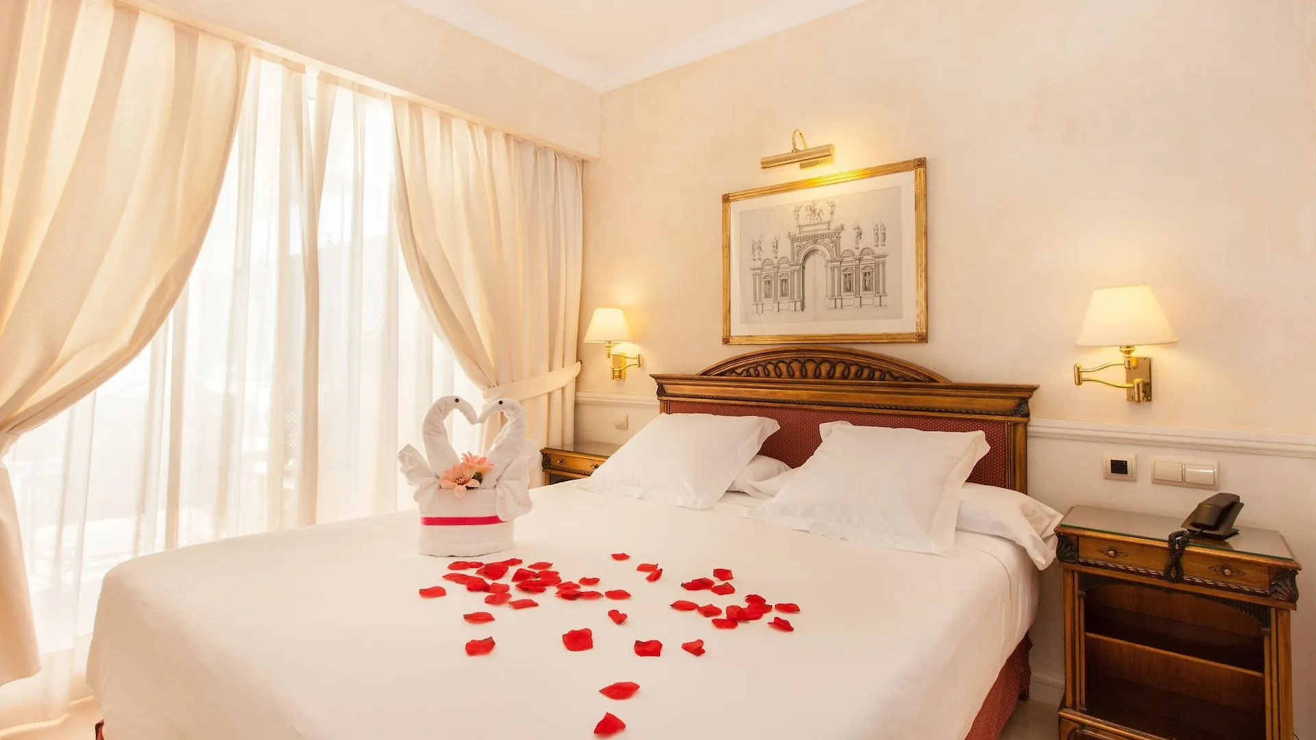 Guadalpin Suites Marbella 0*,  España