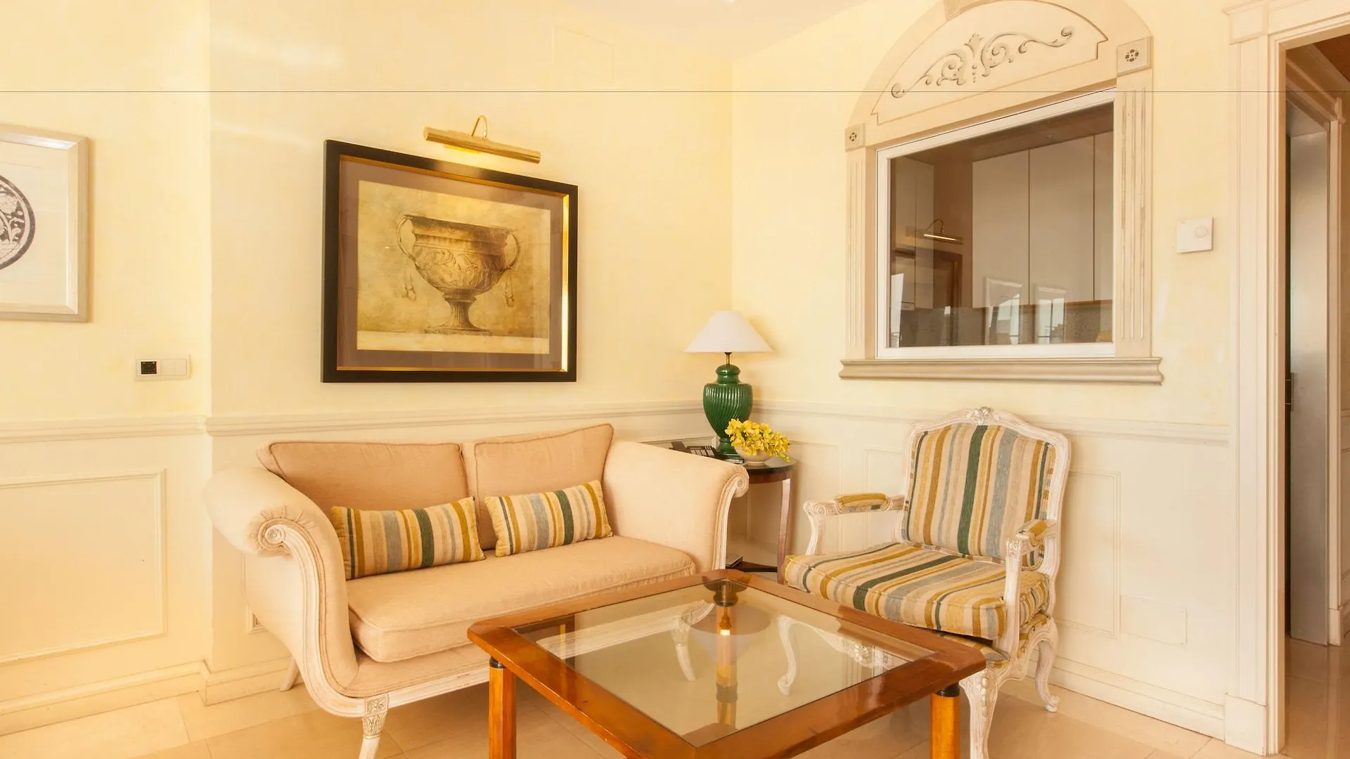 Apartment Guadalpin Suites Marbella