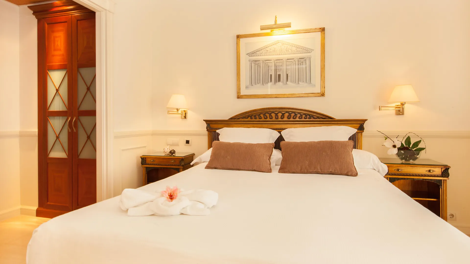 Apartment Guadalpin Suites Marbella Spain