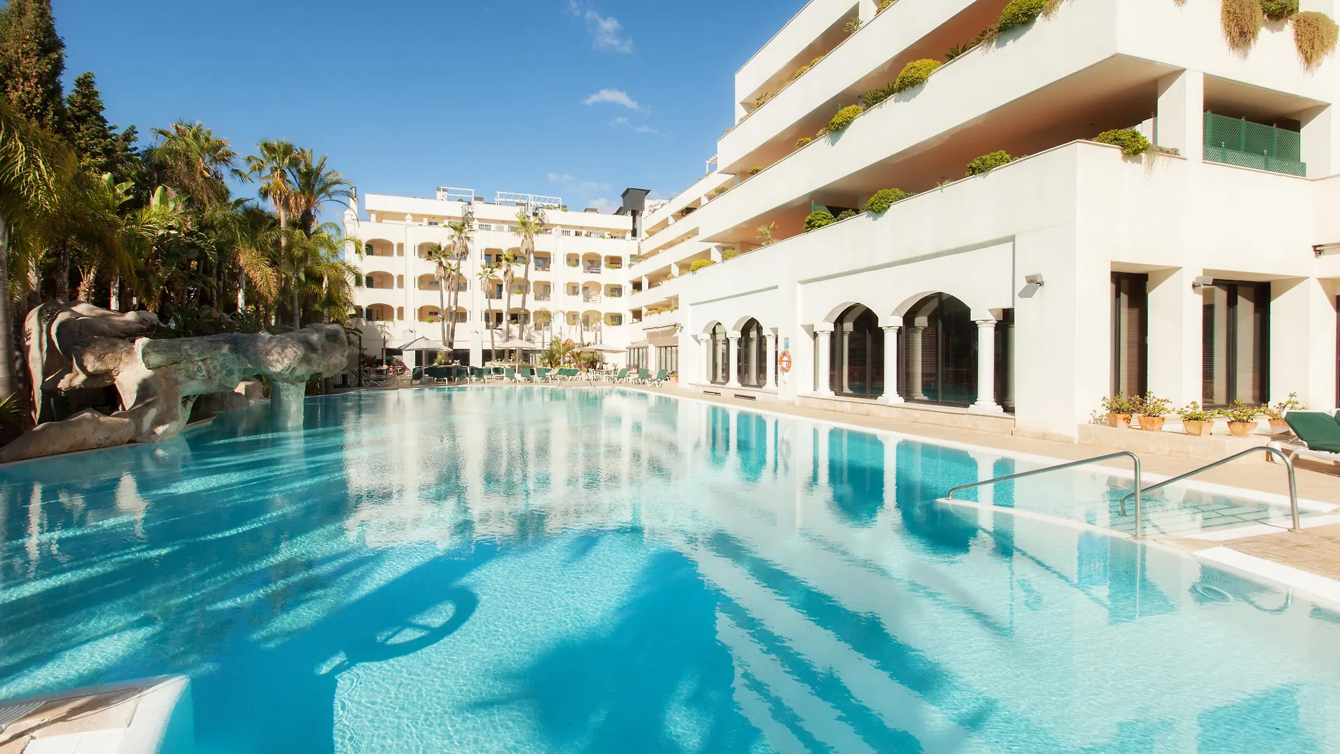 Apartment Guadalpin Suites Marbella