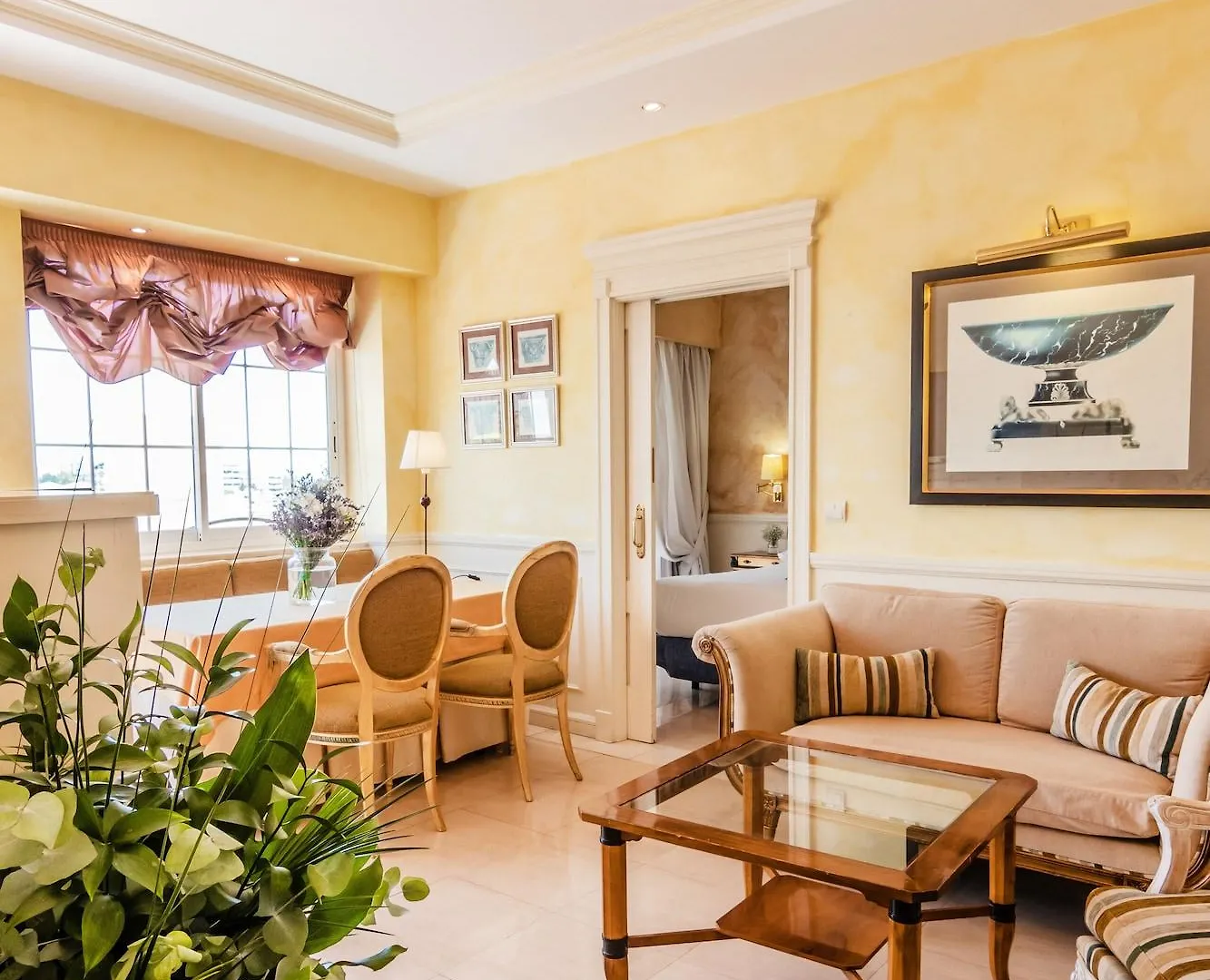 Guadalpin Suites Marbella Apartment